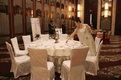 为酒店办事英喝采及表扬